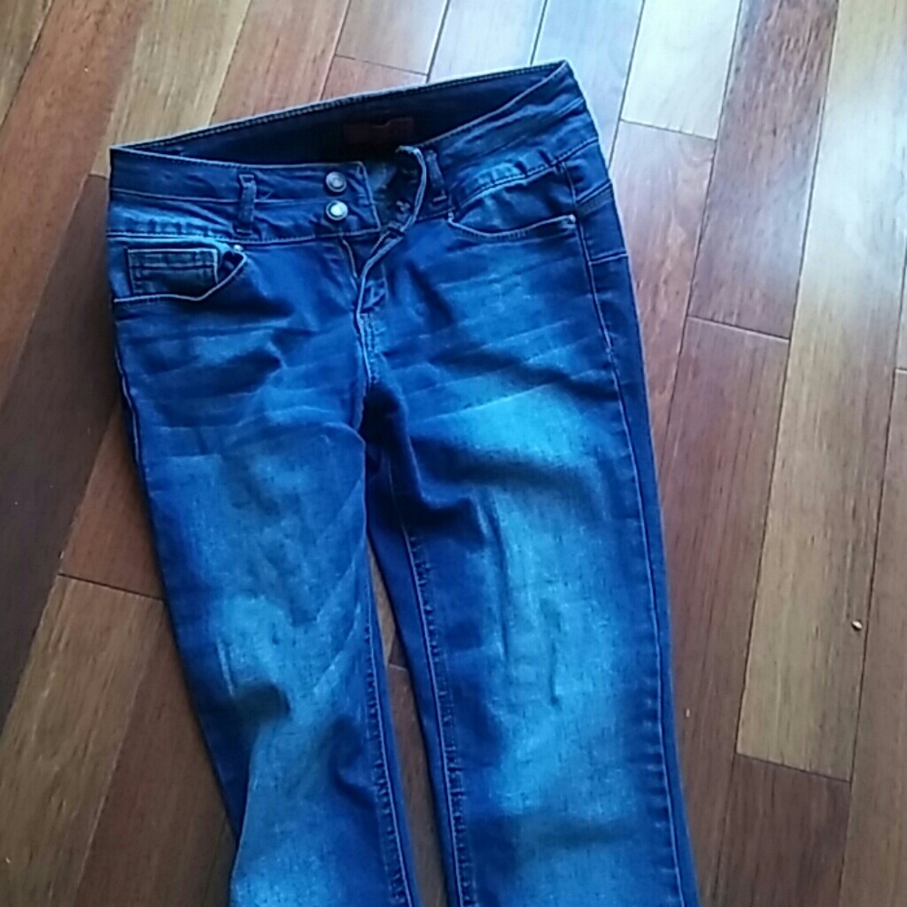 Jeans - Picture 2 of 4